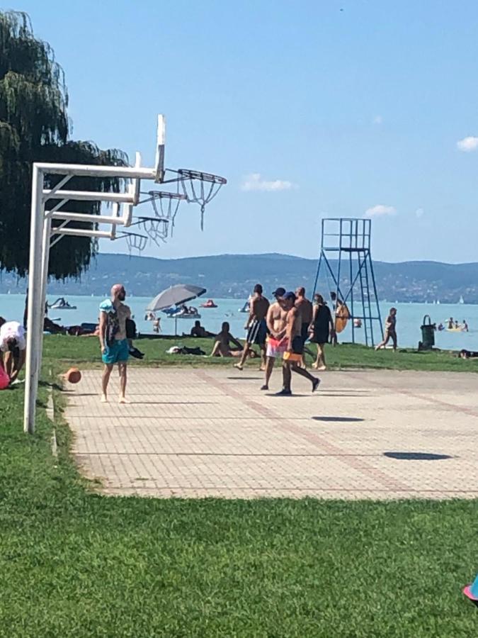 House For 6 Ppl At Lake Balaton 希欧福克 外观 照片
