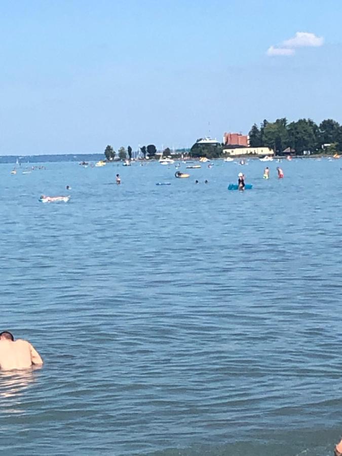 House For 6 Ppl At Lake Balaton 希欧福克 外观 照片