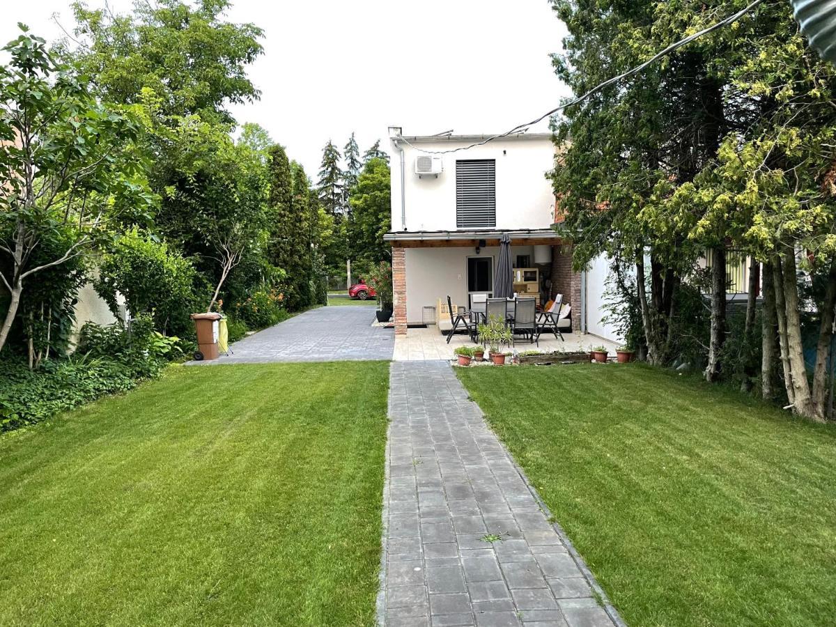 House For 6 Ppl At Lake Balaton 希欧福克 外观 照片